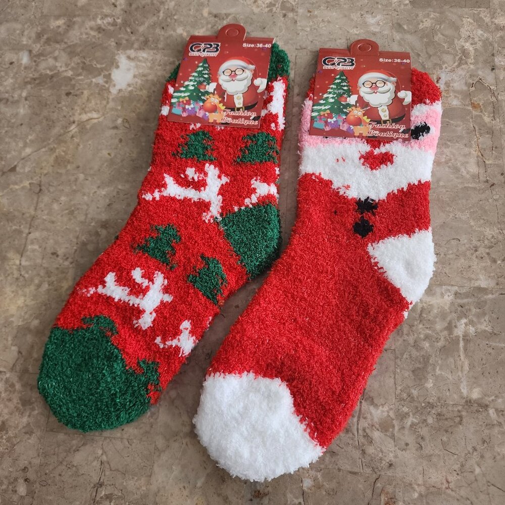 Women's Colorful Christmas Fluffy Socks (2pk)